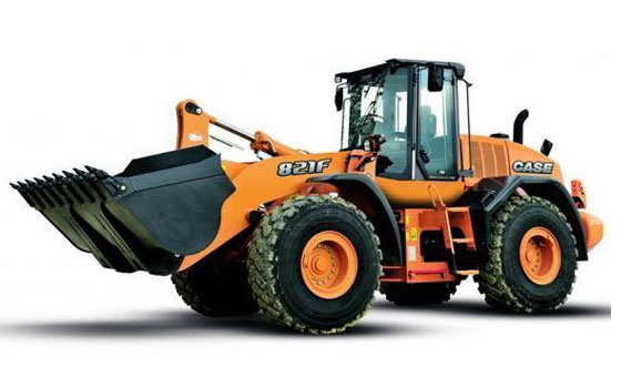Погрузчик фронтальный CASE 821E